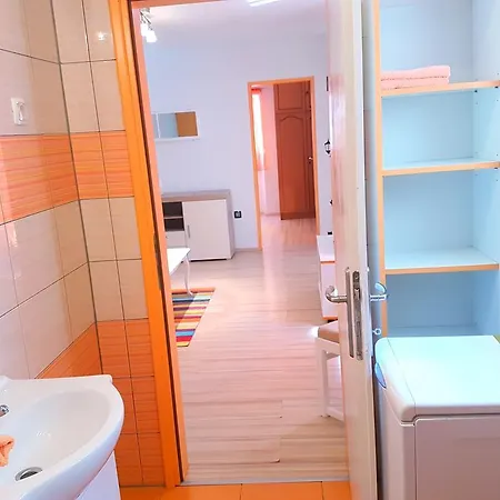 Asja Old Center Apartament *