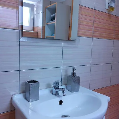 Asja Old Center Apartament Pula