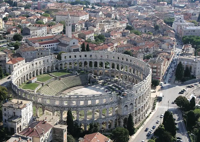 Asja Old Center Apartman Pula